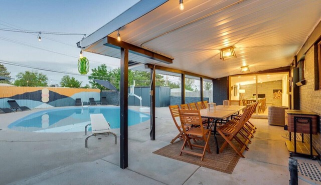 The Colorado Jungle | Game Room | Hot Tub
