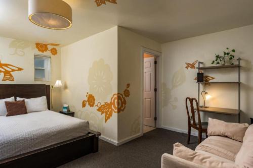 The Garden Room - Queen Anne Bed & Breakfast