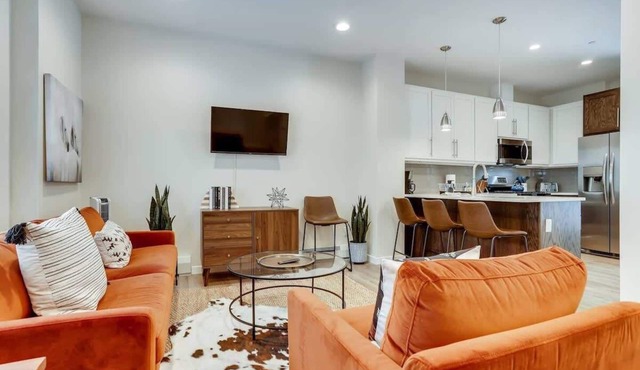 The Honeysuckle Homestead/Georgetown Living