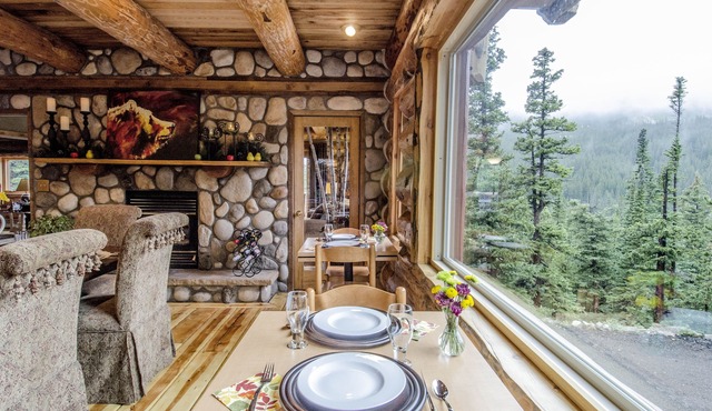 The Silver Lake Lodge