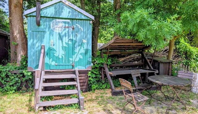Tiny home-Basic-Shared Bathroom-Garden view