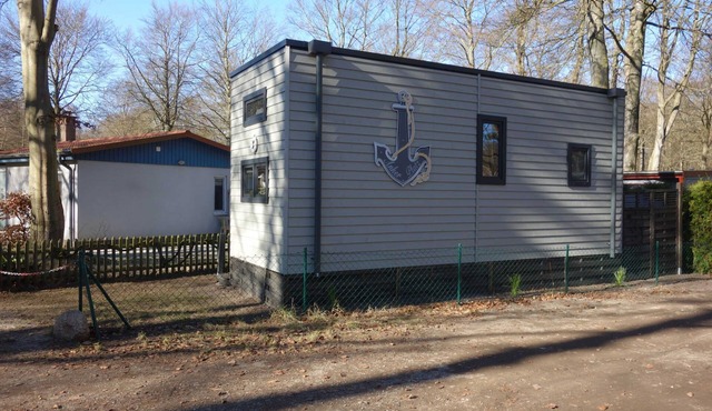 Tiny House mooring at the Ostseecamp Graal-Müritz :) - Tinyhouse Anchorage