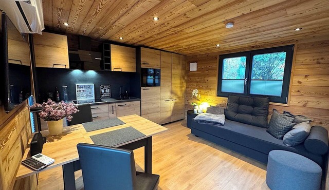 Tiny house with sauna and sun loungers