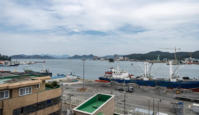 Tongyeong Hotel Gray