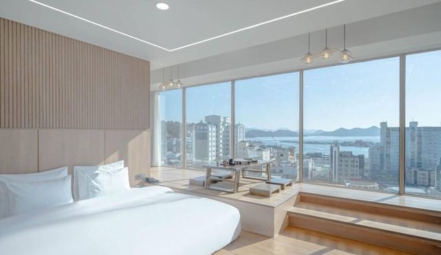Tongyeong Tourist Hotel