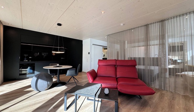 Treasure chest apartment 1