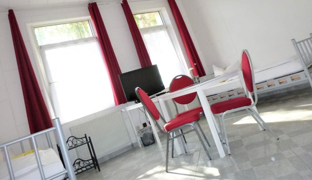 Triple room-Basic-Shared Bathroom-Zi 1-4-5-6-9