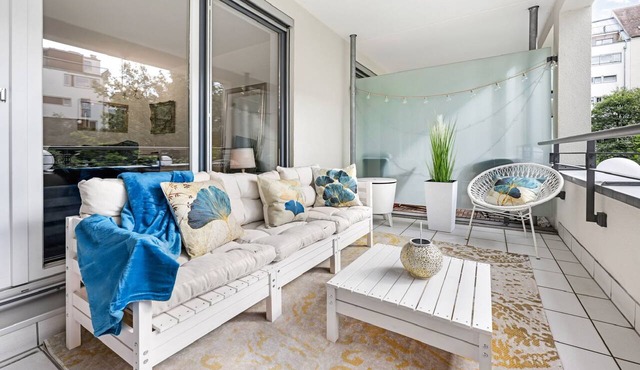 Two-room apartment in the city center with underground parking space