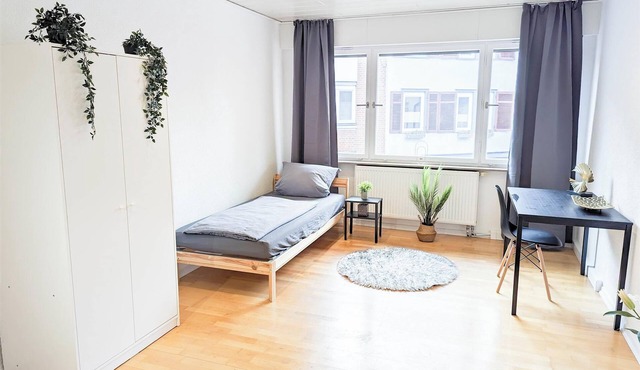 UEFA | Esslingen City Apartment 3 Rooms Wasen