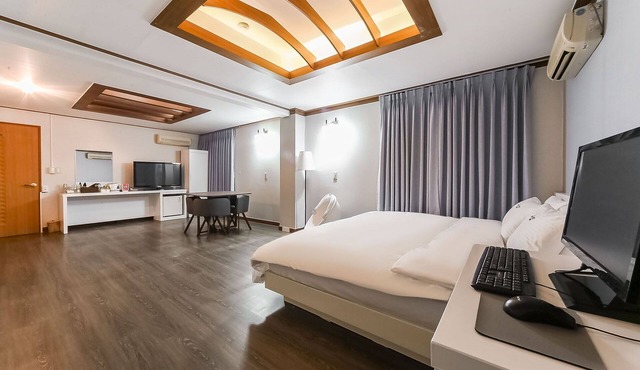 Ulsan Yeoungnam Alps Onsen