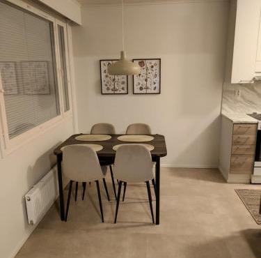 Uudehko rivitalokaksio 60 m2, sauna