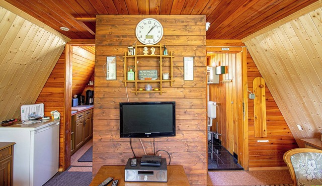 Vacation Home "Finnhütte 9" with Balcony, Private Terrace & Wi-Fi