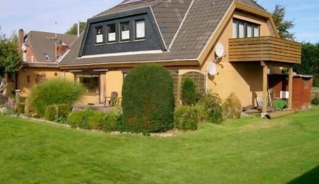 Vacation apartment/apartment for 4 guests with 90m² in Fehmarn OT Wulfen (11069)