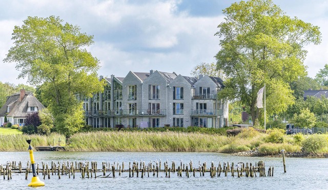 Vacation apartment "Steuermann - ground floor and barrier-free" with a view of the harbor
