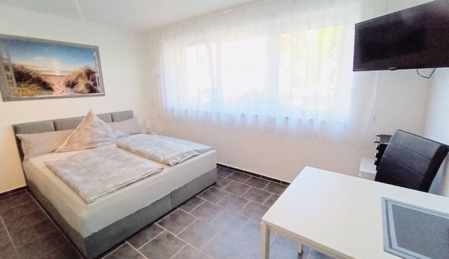 Vacation apartment/apartment for 2 guests with 20m² in Friedrichshafen (165007)