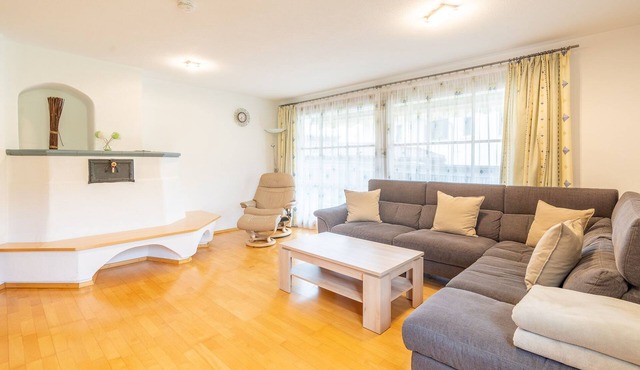 Vacation apartment/apartment for 6 guests with 120m² in Rettenberg (301309)