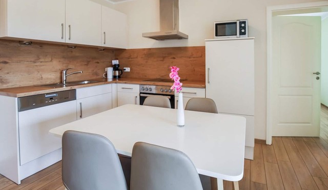 Vacation apartment/apartment for 5 guests with 55m² in Fehmarn (51636)