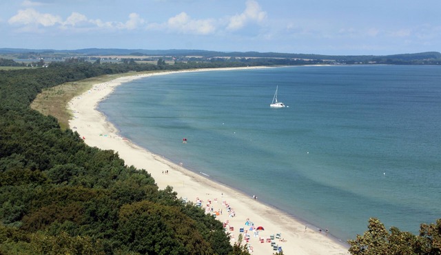Vacation apartment with enchanting Bodden view not far from the Baltic Sea beach