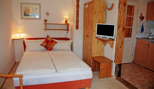 Vacation apartment Pusteblume with terrace - Appartementhaus zur Brücke directly on the