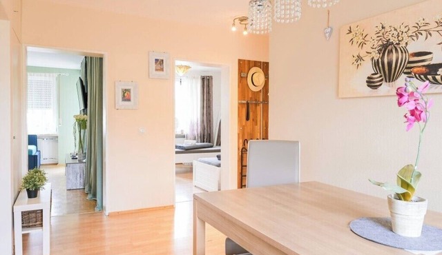 Vacation apartment Würzburg/Heidingsfeld Apartment S 2