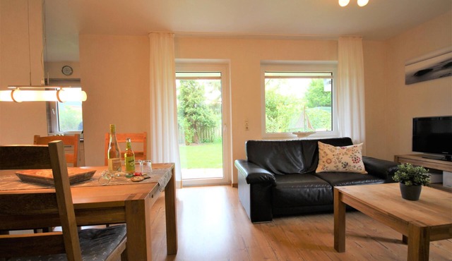 Vacation away from the hustle and bustle for up to 4 people, dogs allowed