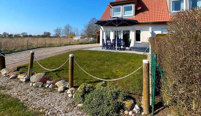 Vacation home for 6 guests with 100m² in Fehmarn OT Bannesdorf (294329)
