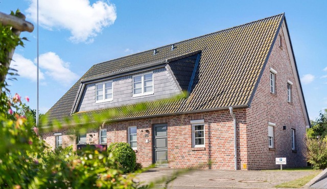 Vacation home for 8 guests with 115m² in Fehmarn OT Petersdorf (298174)