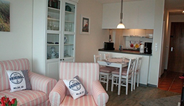 Vacation apartment/apartment for 4 guests with 43m² in Fehmarn OT Staberdorf (26678)