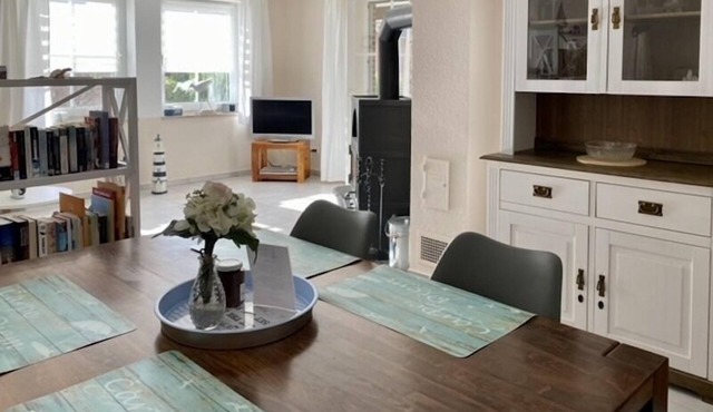 Vacation apartment/apartment for 4 guests with 77m² in Fehmarn OT Wenkendorf (272542)