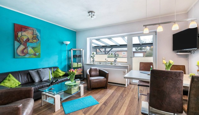 Vacation Home “Ongi” near the Dyke with Wi-Fi, Terrace & Garden