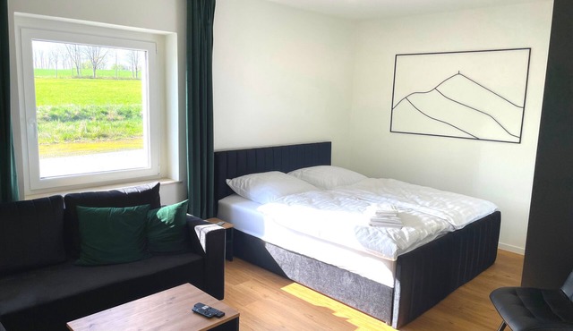 Vacation home Bahnblick - Stylish in the best location to the Zittau Mountains