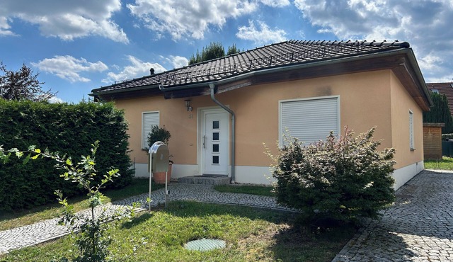 Vacation home Landhaus Habichtnest - 1500 m from Lake Olbersdorf