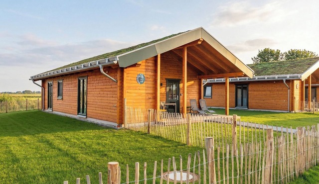 Vacation home "Huus Spatz" in Kating for up to 4 people