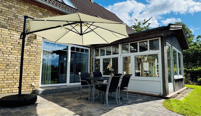 Vacation home (mid-terrace house) Antje in Winnemark.