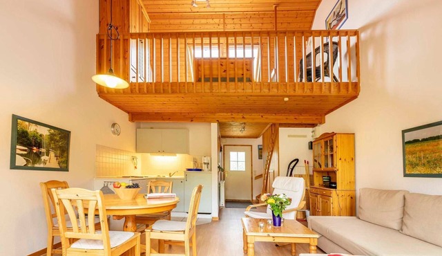 Vacation home Milan, terraced house center, 2 (+2) persons 002 - Feriendorf Müritzufer