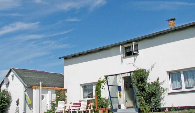 Vacation on Hiddensee in beautiful Neuendorf - Sandorn Guest Rooms