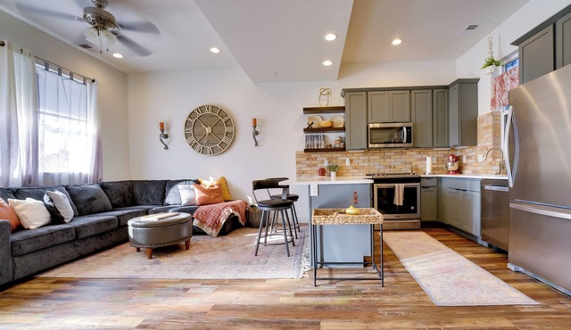 Walk to Main Street! Sleek Grand Junction Stay