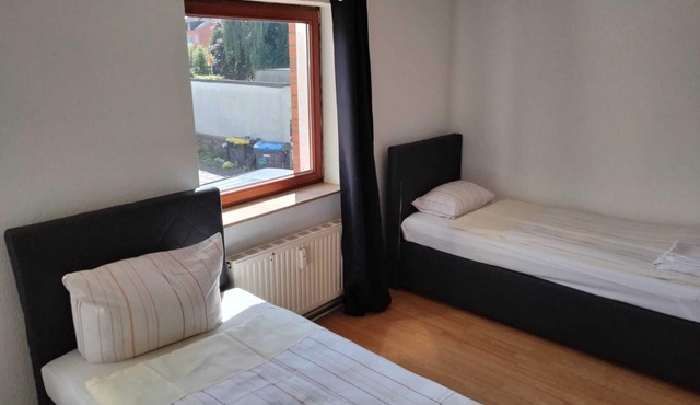 Wasbeker Straße 65 W2 - 3 bedrooms with parking space