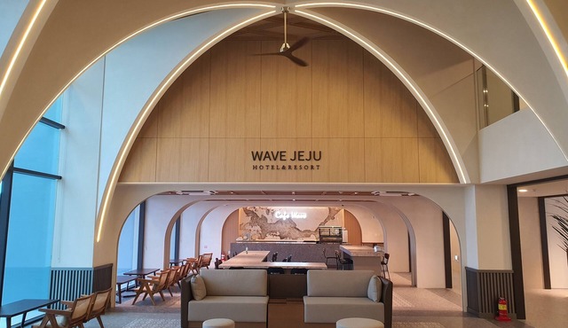 Wavejeju Hotel & Resort
