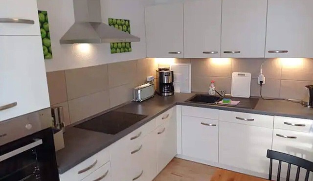 Well-equipped apartment for 1-3 guests in BERLIN, near Metro Friedrichsfelde