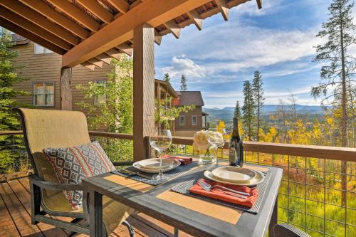 Winter Park Area Cabin, Hot Tub & Mountain Views!