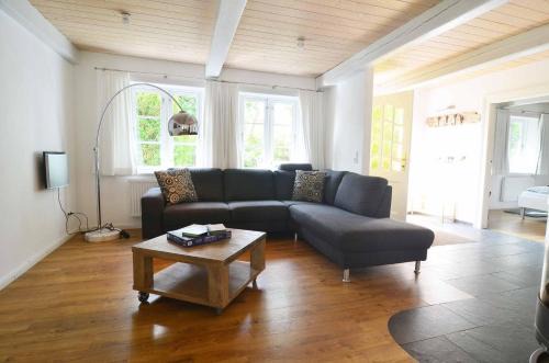 Wohnung-1 - MH