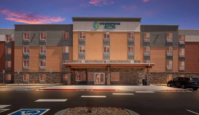 WoodSpring Suites Colorado Springs North - Air Force Academy