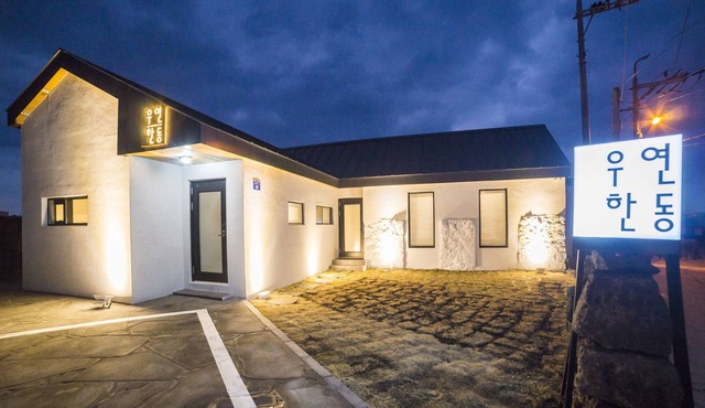 Wooyeon Handong Jeju Private Rental House