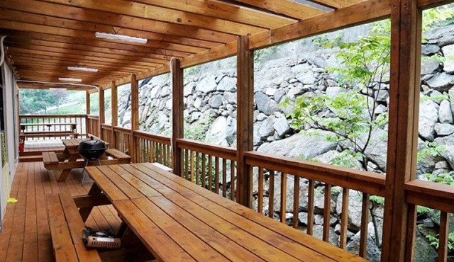 Yangju Yeoulmok Pension