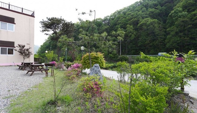 Yangpyeong Oettonjip Pension