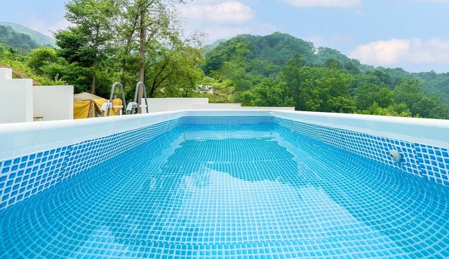 Yangpyeong Villa Blanche Dokchepension