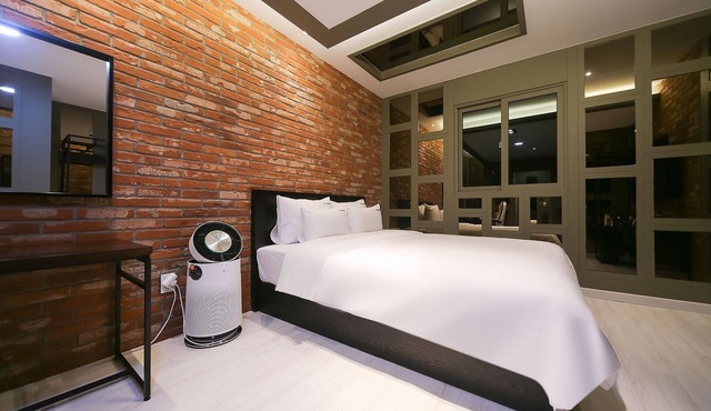 Yeongcheon D-day Hotel