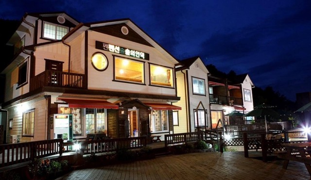 Yeongdeok Hill Pine Pension