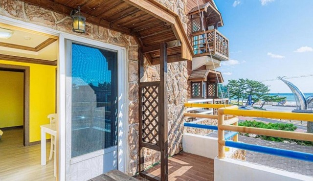 Yeongdeok Sunshine Pension